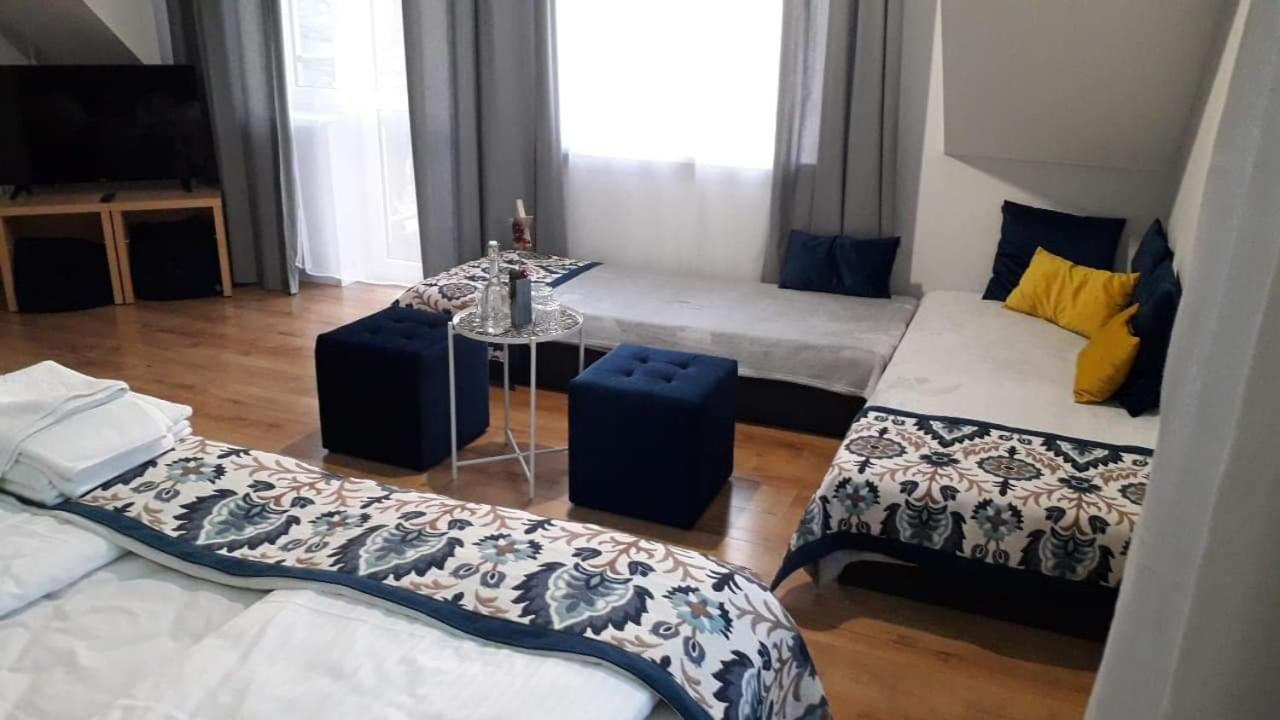 Dworek 자코파네 외부 사진